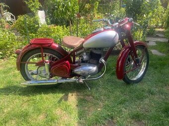 Jawa 250/11 pérák