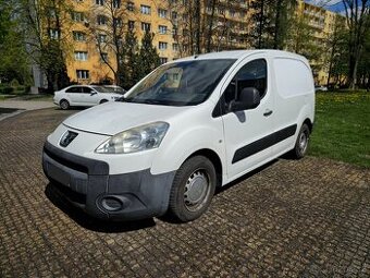 Vymenim Peugeot partner 1.6hdi STK 7/26