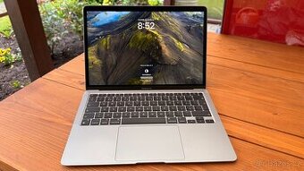 MacBook Air M1 8/256gb