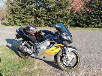 Honda cbr 600f