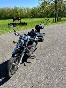 Yamaha Dragstar 1100 . Americká verze v-star