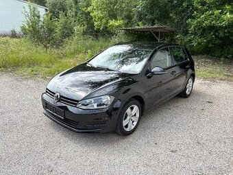 Volkswagen Golf, 1.2 TSi PĚKNÁ VÝBAVA SERVISKA NEHAVAROVANÉ