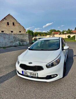 Kia Cee’d 1.4 CVVT 2013 (Ceed)