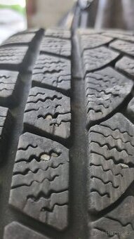 Zimní pneu 195/65r15