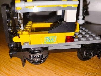 Lego vlak MÚV 75