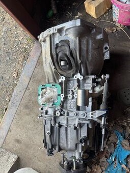 Převodovka Renault Master 2.3/ 6Kv/Zadni Nah/na opravu