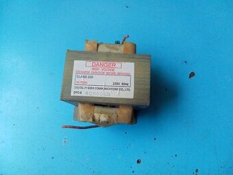 Trafo z mikrovlnky - 1