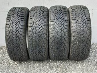 Pěkné zimní pneu Nokian 225/60/17 vzorek 8mm