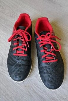 Kopačky velikost 35