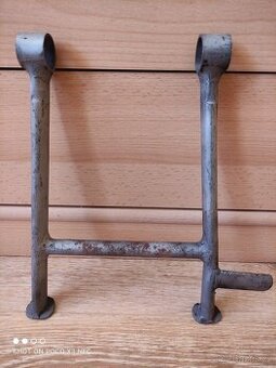 ČZ 150 C - stojánek