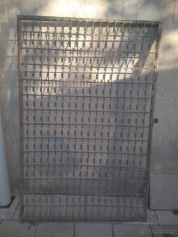 Vrátka do zahrady 2x