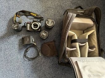 Fotoaparát Nikon D3300 + 3x objektiv + batoh