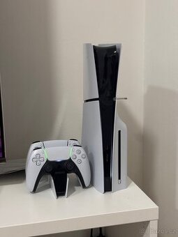 PlayStation 5 Slim 1TB v záruce