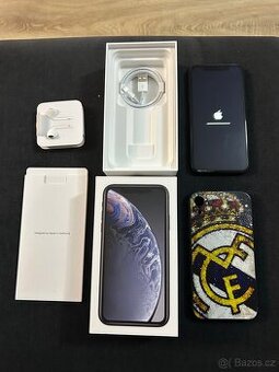 Iphone XR 128GB s příslušenstvím