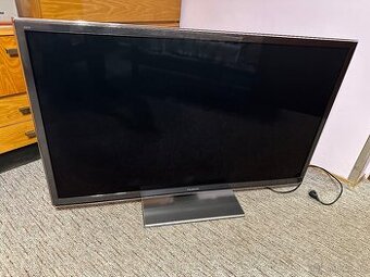 50" Smart TV Panasonic (127 cm) + 4x 3D brýle – TOP stav