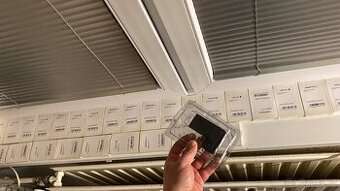 PRODÁM ÚPLNĚ NOVÉ NEROZBALENÉ ORIG,BATERIE APPLE IPHONE