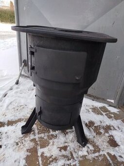 Vojenská kamna litinová