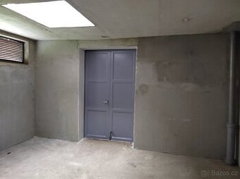 Pronájem prostor 40m2 - ul. Sokolská třída, Mor. Ostrava