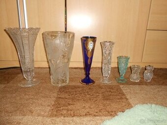 Staré vázy foto 6ks zachovalé + 2ks leptané sklo popelník