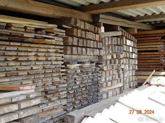 Nabízím kvalitní vzduchosuché truhlářské a stavební řezivo
