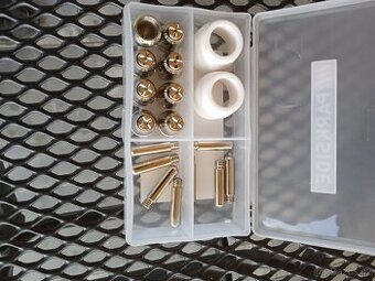 Prodám sadu trysek a kroužkû na plazmovou řezačku