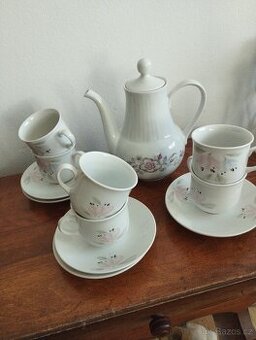 souprava na malé kafíčko