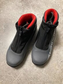 Boty na běžky SKOL SPINE, vel 35 SNS (stélka 22-22,5 cm)