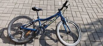 AMULET Tomcat 20" - lehké dětské kolo