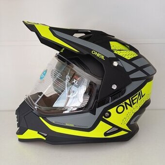 Enduro přilba Oneal Sierra R 2024