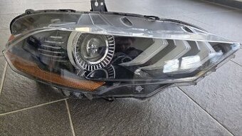 Přední světlo pravé Ford Mustang 2020 USA