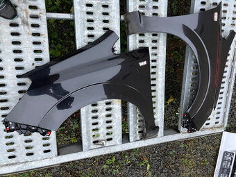 Blatník Opel Zafira B