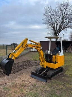 Japonský minibagr 1.5t Mitsubishi, velmi dobrý stav