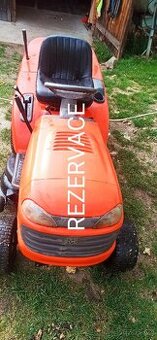 Zahradní traktor