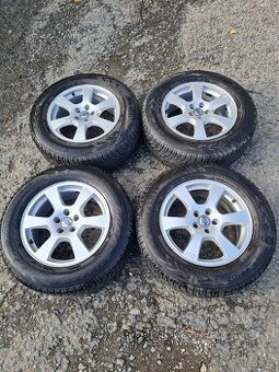 Kola Volvo XC60 Nokian 235/65 R17
