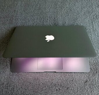 Apple MacBook Air 13”, 2015, i5, 4GB Ram, 128gb, hezký