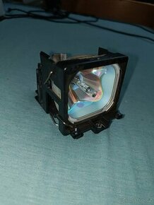 Prodám lampu LMP-C120 pro projektory Sony