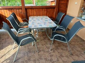 Zahradní nábytek - stůl +6 židlí