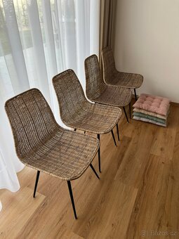 Kvalitní designové ratanové židle Kave Home + sedáky zdarma