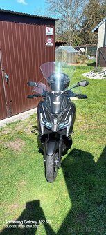 Skútr Voge SR1 125 Gt