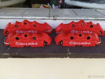 Kryty Brembo