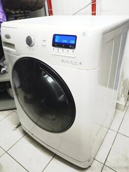 Pračka Whirlpool 6sense