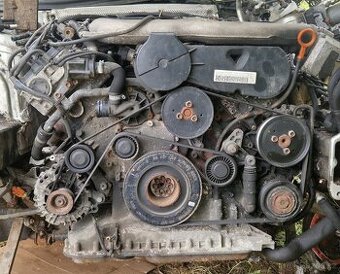 Motor audi a5/a4 3.0 tdi CAPA