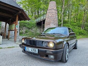 BMW E30 318is Coupé 1990