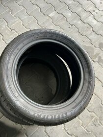 2ks letni pneu 215/55 R17 98w goodyear