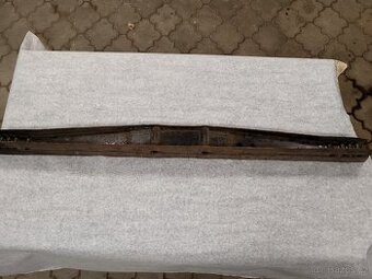 Tatra 57 příčný nosník