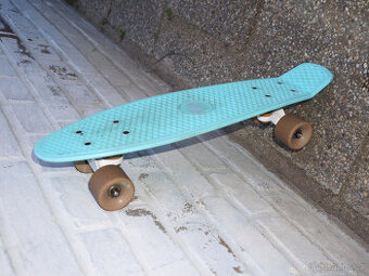 Nový skateboard Penyboard bezvadný stav, neježděný, jen vyzk