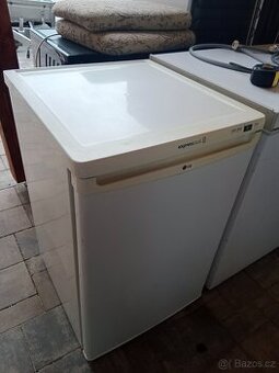 Suplikovy mrazak LG