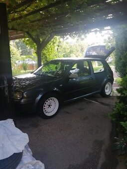 VW Golf 1.9 TDI 66kw