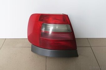 Zadní světla Audi A4