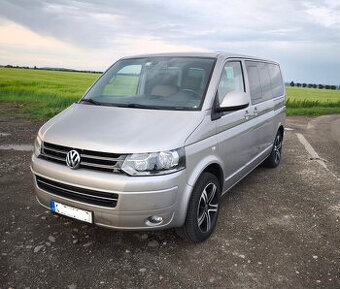 VW Multivan Highline T5.1 - 4Mot Automat - 132kW